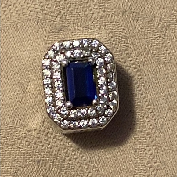 Pandora sparkling blue levelled rectangular charm - Picture 3 of 8